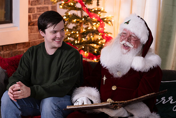 Peevyhouse Santa. 4112-24.CC