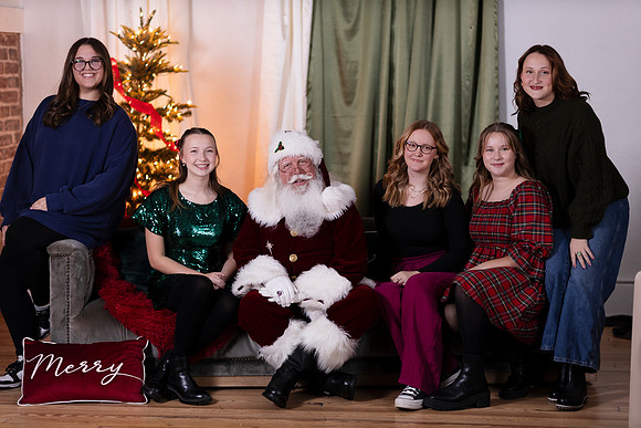 Peevyhouse Santa. 4612-24.CC