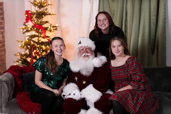 Peevyhouse Santa. 4912-24.CC