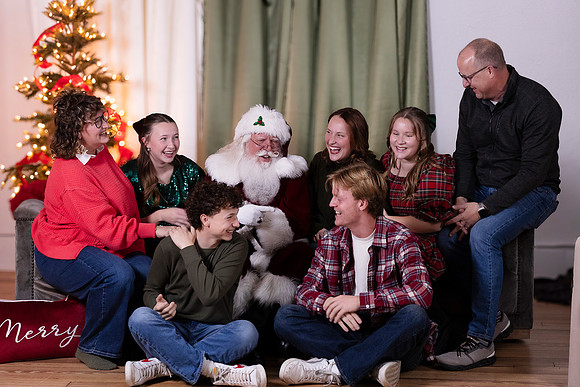Peevyhouse Santa. 2812-24.CC