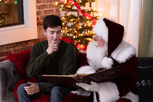Peevyhouse Santa. 3112-24.CC