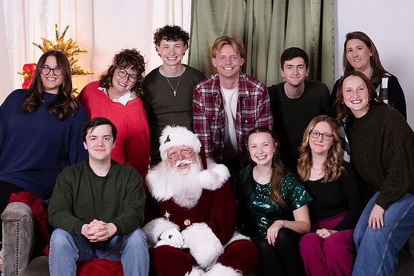 Peevyhouse Santa. 4412-24.CC
