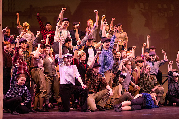 Courtyard Theatre, Newsies402022.cc