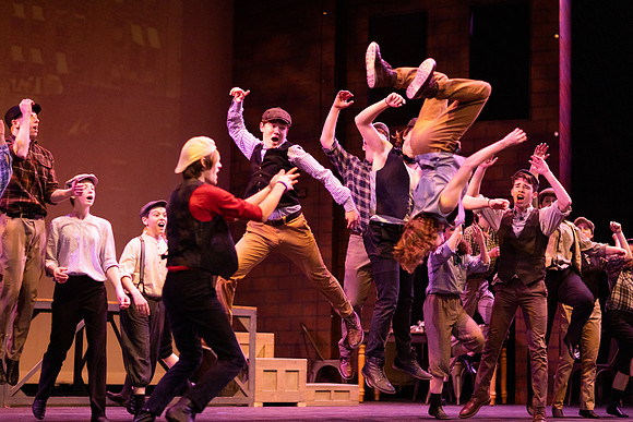 Courtyard Theatre, Newsies392022.cc