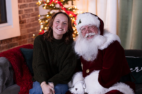 Peevyhouse Santa. 1112-24.CC